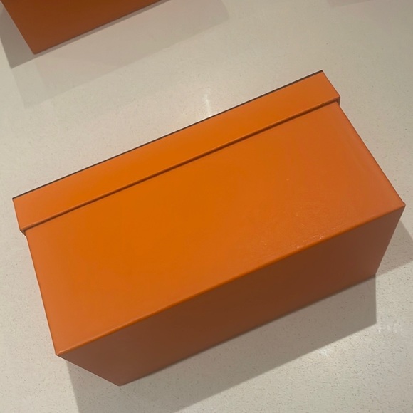 Original Hermes boxes in excellent condition. - Picture 2 of 4